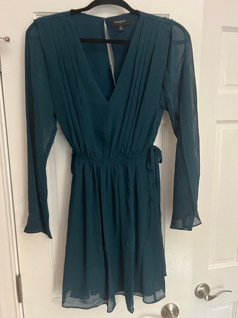 Banana Republic Teal Long-Sleeve V-Neck Pleated Waist Tie Dress